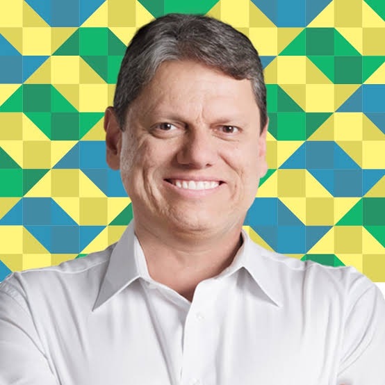 Tarcísio ganha força como nome de consenso entre direita e esquerda; Bolsonaro pode ser convencido a apoiá-lo